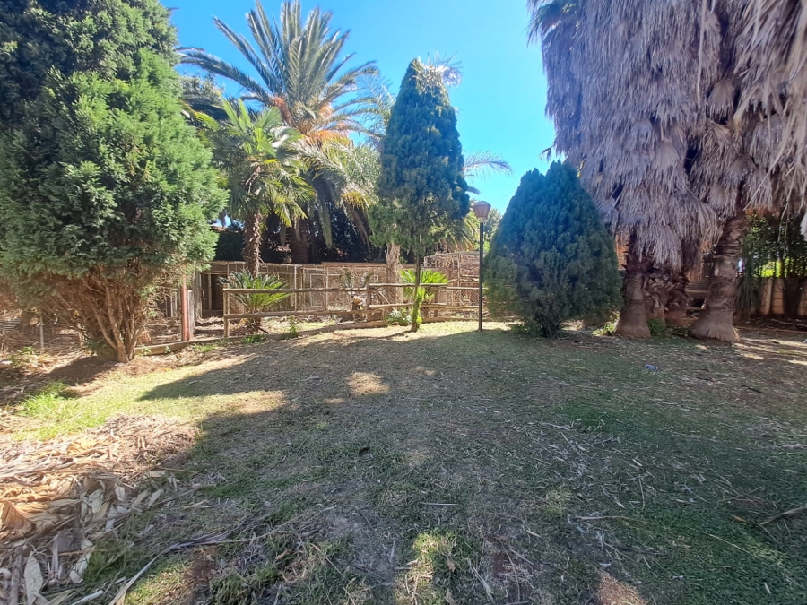 4 Bedroom Property for Sale in Sonland Park Gauteng