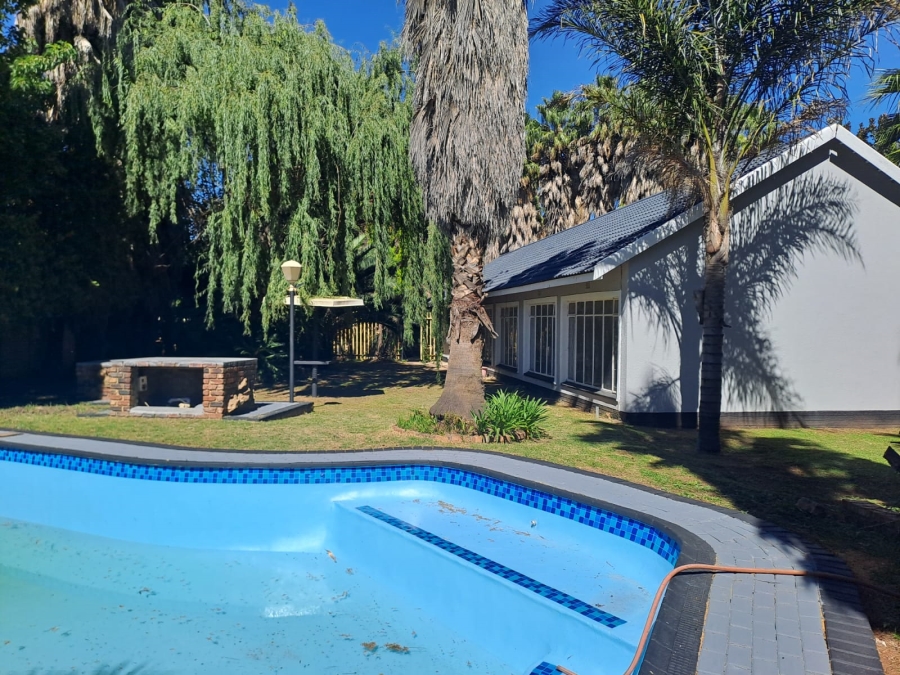 4 Bedroom Property for Sale in Sonland Park Gauteng