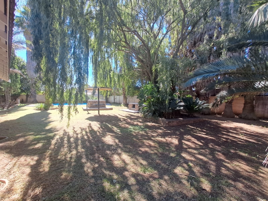 4 Bedroom Property for Sale in Sonland Park Gauteng