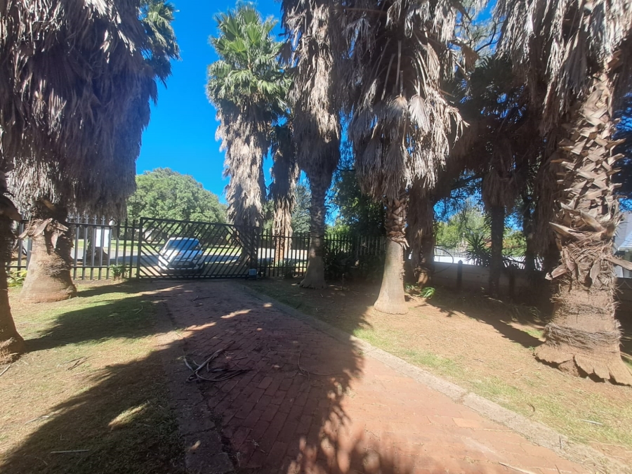 4 Bedroom Property for Sale in Sonland Park Gauteng