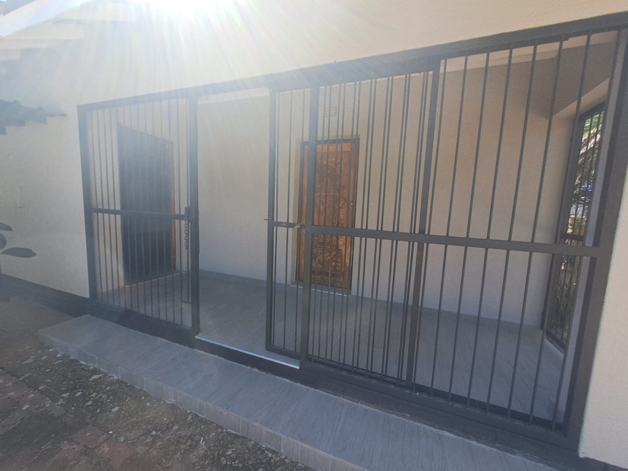 4 Bedroom Property for Sale in Sonland Park Gauteng