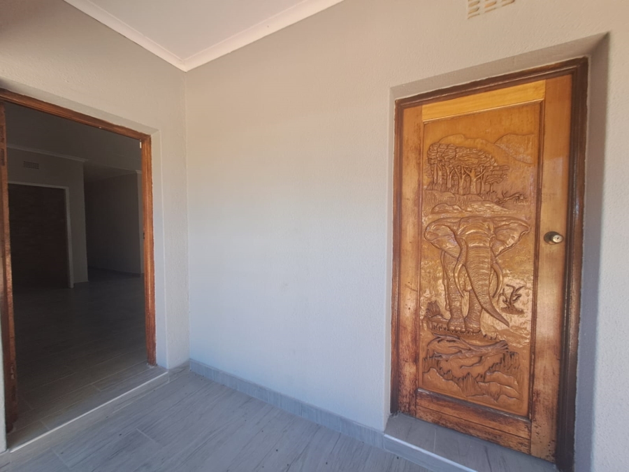 4 Bedroom Property for Sale in Sonland Park Gauteng
