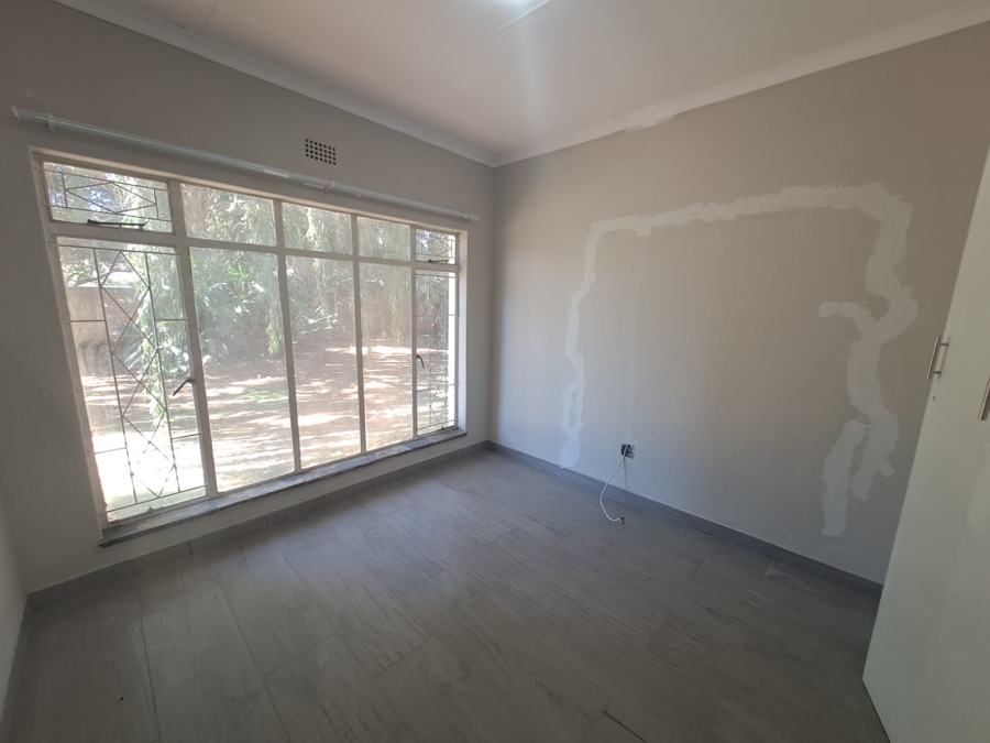 4 Bedroom Property for Sale in Sonland Park Gauteng