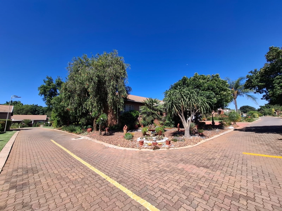 3 Bedroom Property for Sale in Montana Park Gauteng