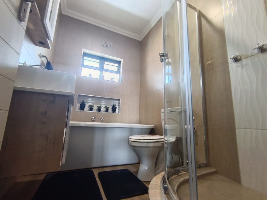 3 Bedroom Property for Sale in Montana Gauteng