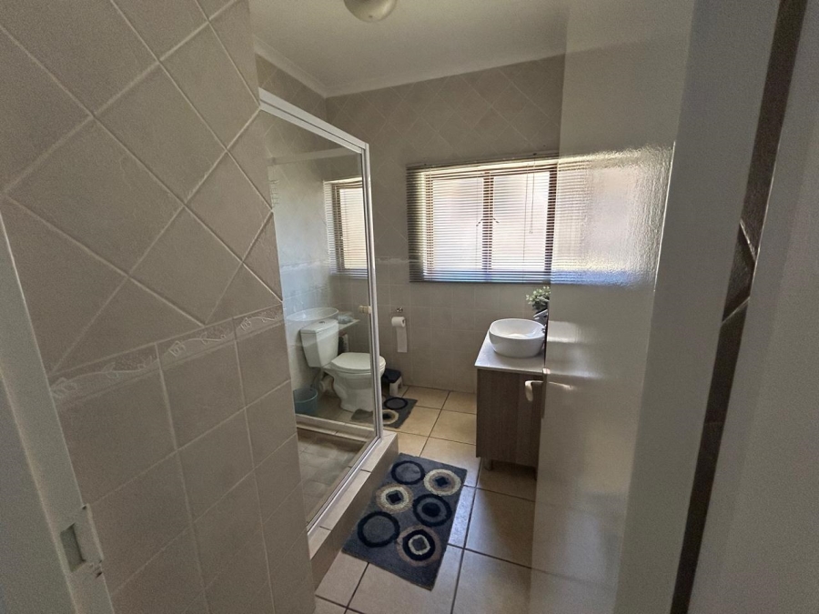 2 Bedroom Property for Sale in Sonneveld Gauteng