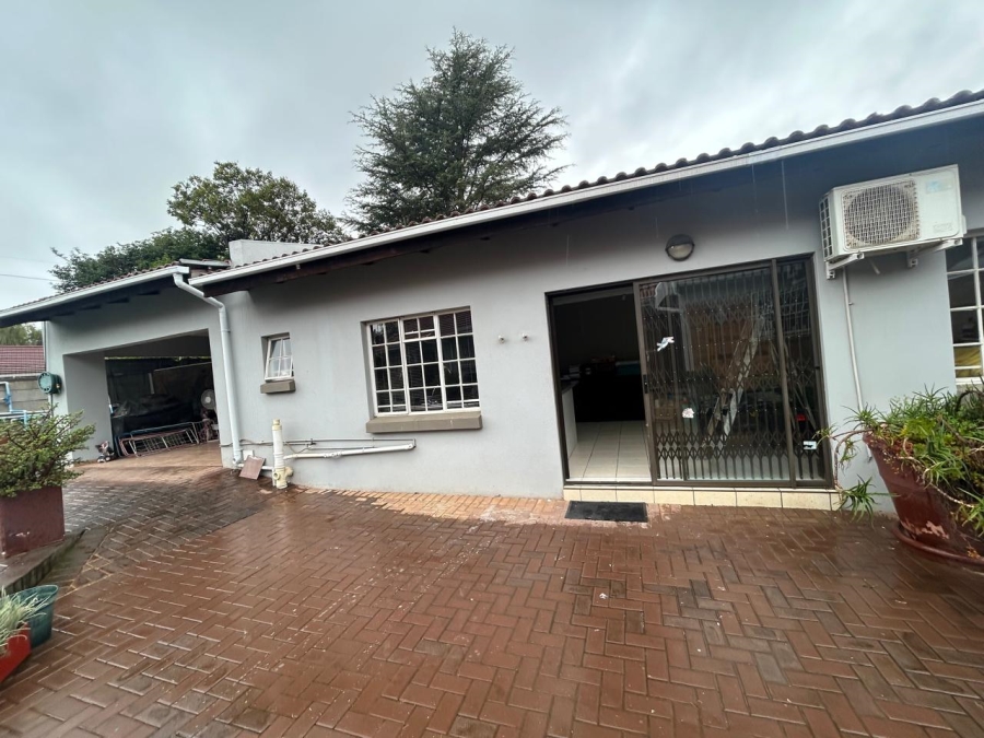 4 Bedroom Property for Sale in Parkdene Gauteng