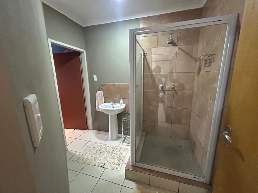 4 Bedroom Property for Sale in Parkdene Gauteng