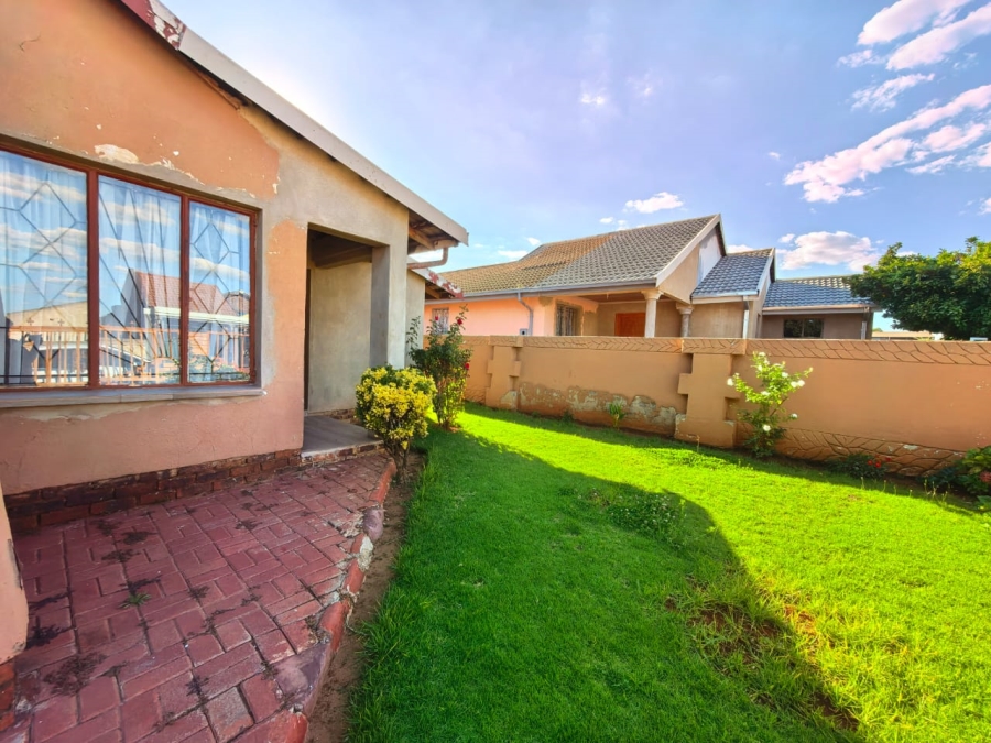 3 Bedroom Property for Sale in Sebokeng Zone 3 Gauteng