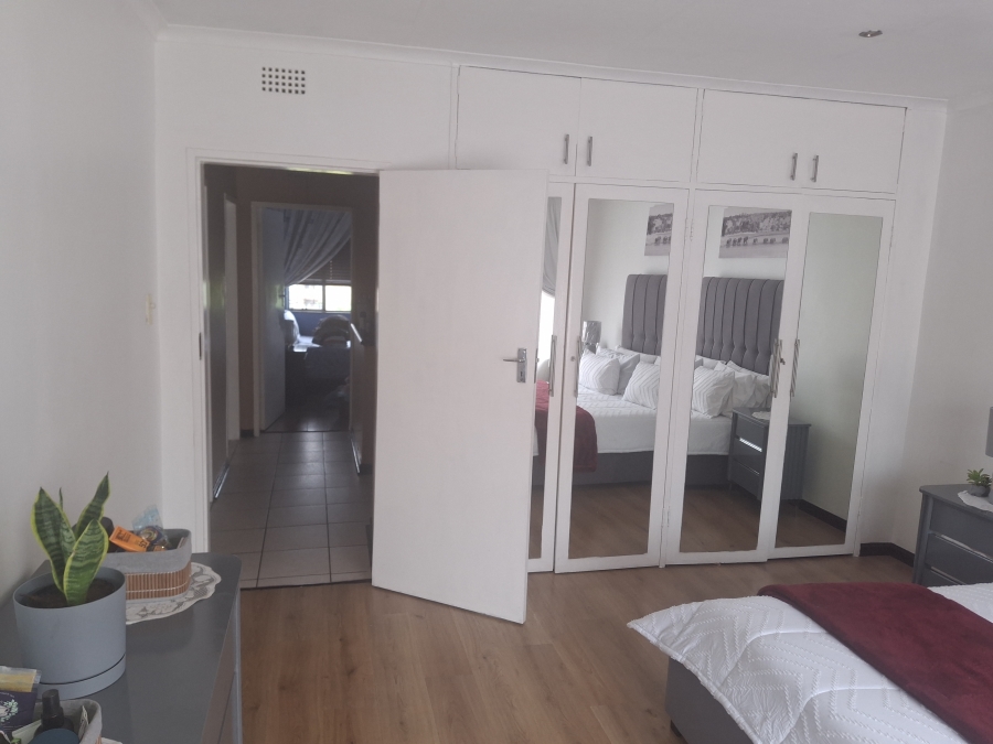 3 Bedroom Property for Sale in Albemarle Gauteng