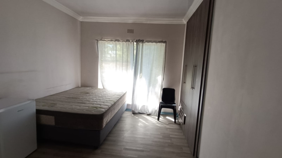 6 Bedroom Property for Sale in Bedworth Park Gauteng