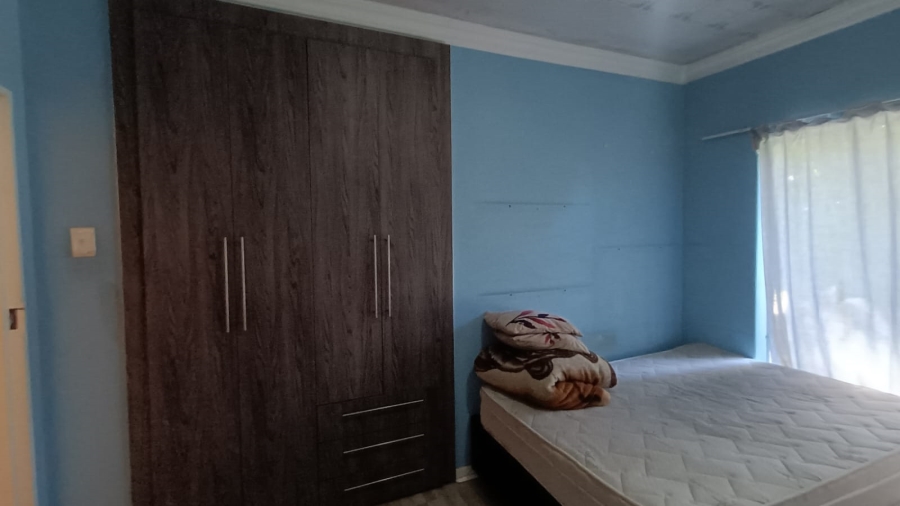 6 Bedroom Property for Sale in Bedworth Park Gauteng