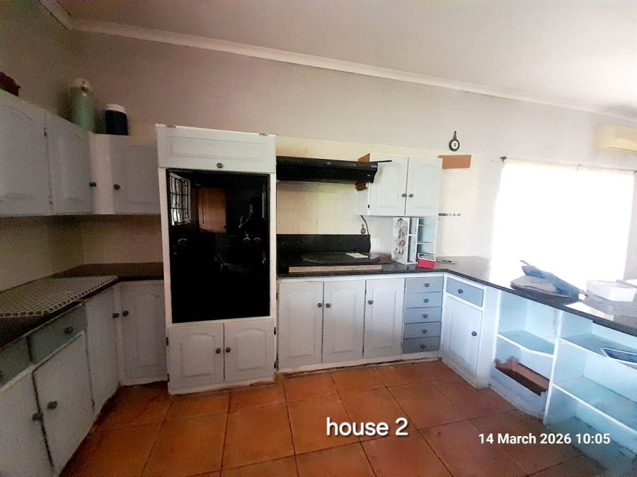 5 Bedroom Property for Sale in Pretoria North Gauteng