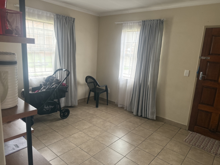3 Bedroom Property for Sale in Thatch Hill Estate Gauteng