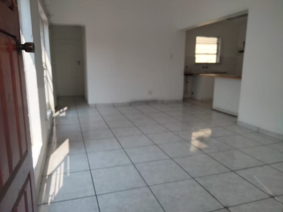 2 Bedroom Property for Sale in Radiokop Gauteng