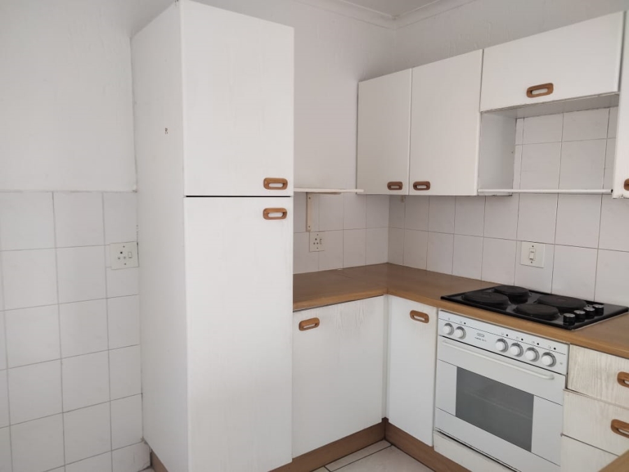 2 Bedroom Property for Sale in Radiokop Gauteng