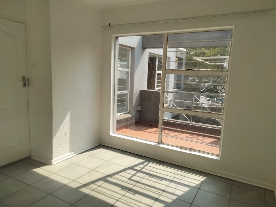 2 Bedroom Property for Sale in Radiokop Gauteng