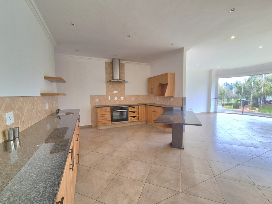 4 Bedroom Property for Sale in Ebotse Golf Estate Gauteng