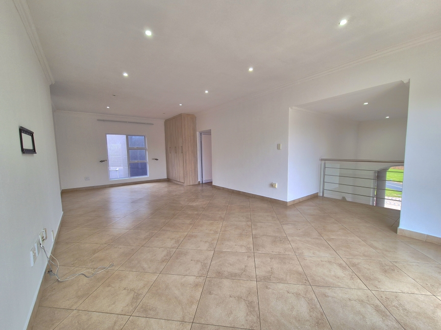 4 Bedroom Property for Sale in Ebotse Golf Estate Gauteng