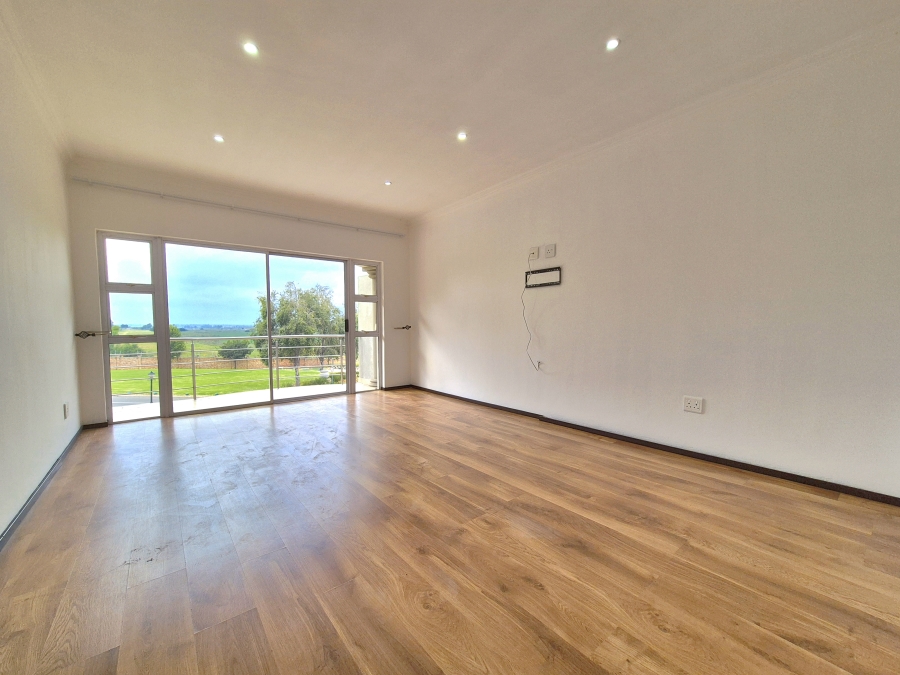 4 Bedroom Property for Sale in Ebotse Golf Estate Gauteng