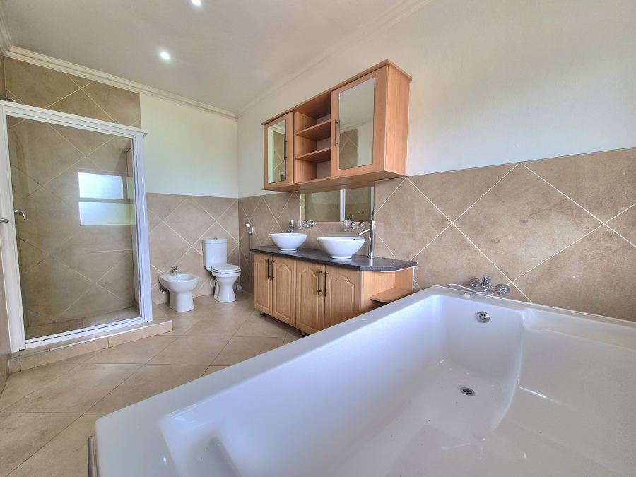 4 Bedroom Property for Sale in Ebotse Golf Estate Gauteng