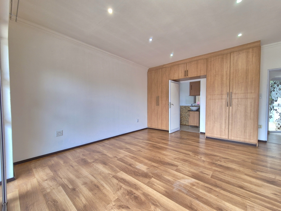 4 Bedroom Property for Sale in Ebotse Golf Estate Gauteng