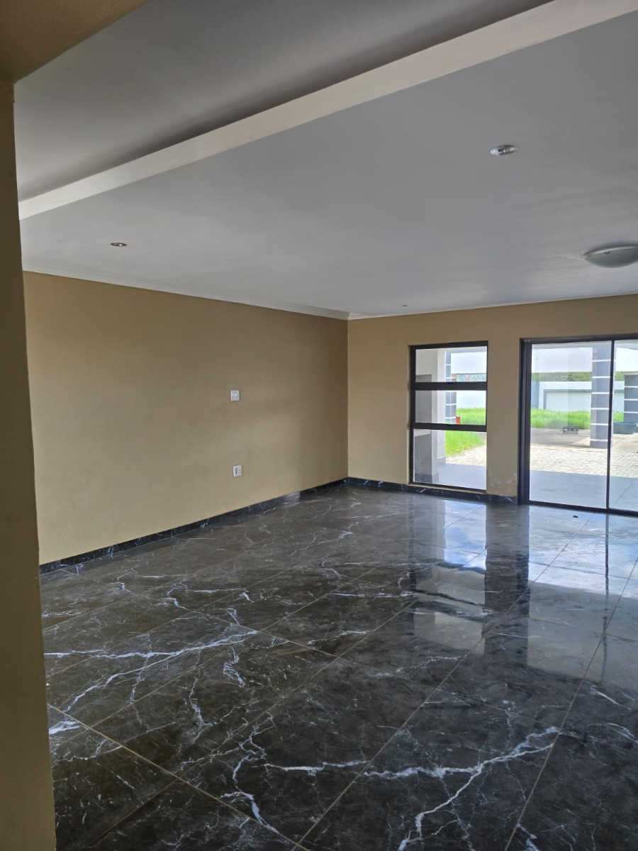 6 Bedroom Property for Sale in Riversdale Gauteng