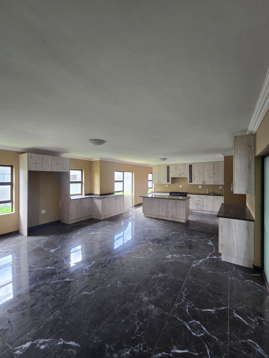 6 Bedroom Property for Sale in Riversdale Gauteng