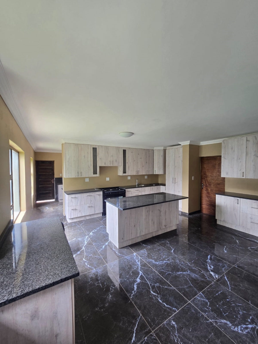 6 Bedroom Property for Sale in Riversdale Gauteng