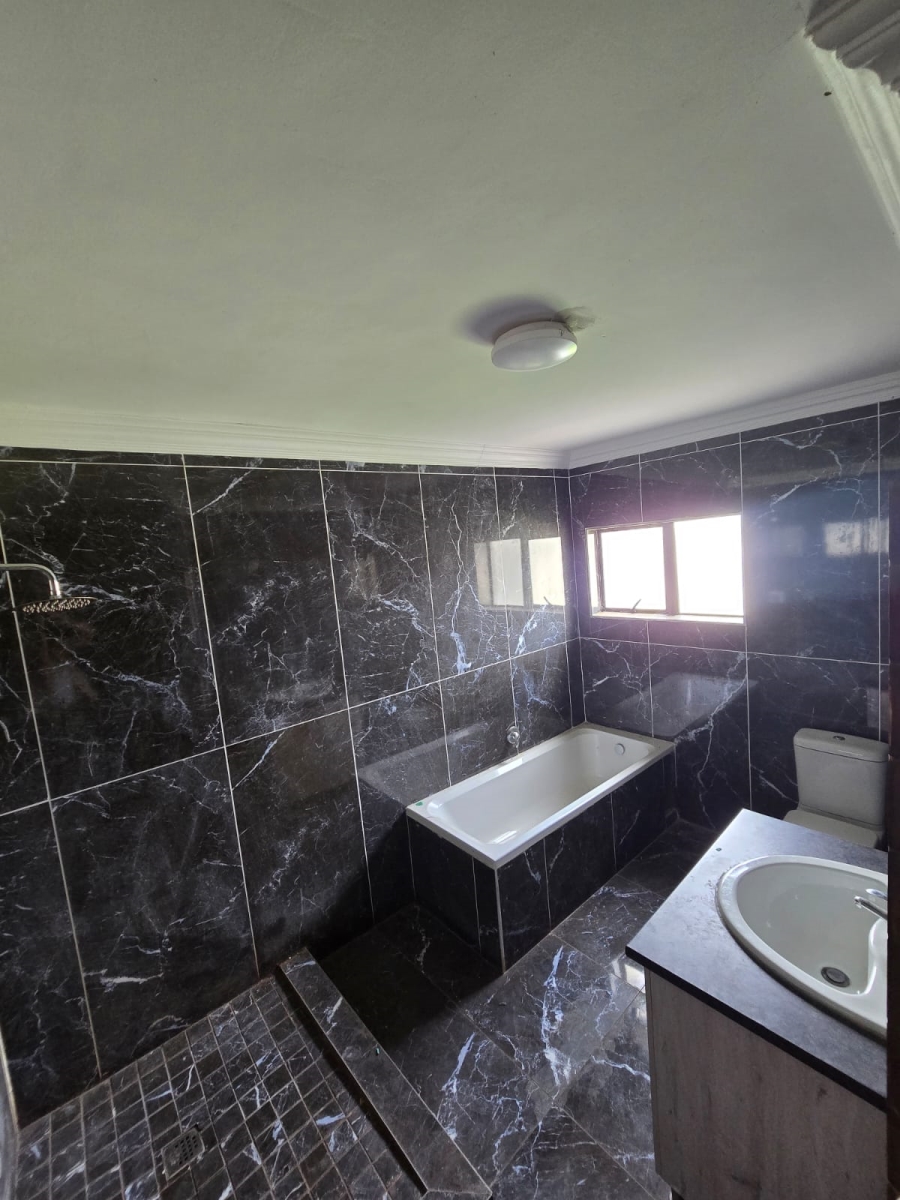 6 Bedroom Property for Sale in Riversdale Gauteng