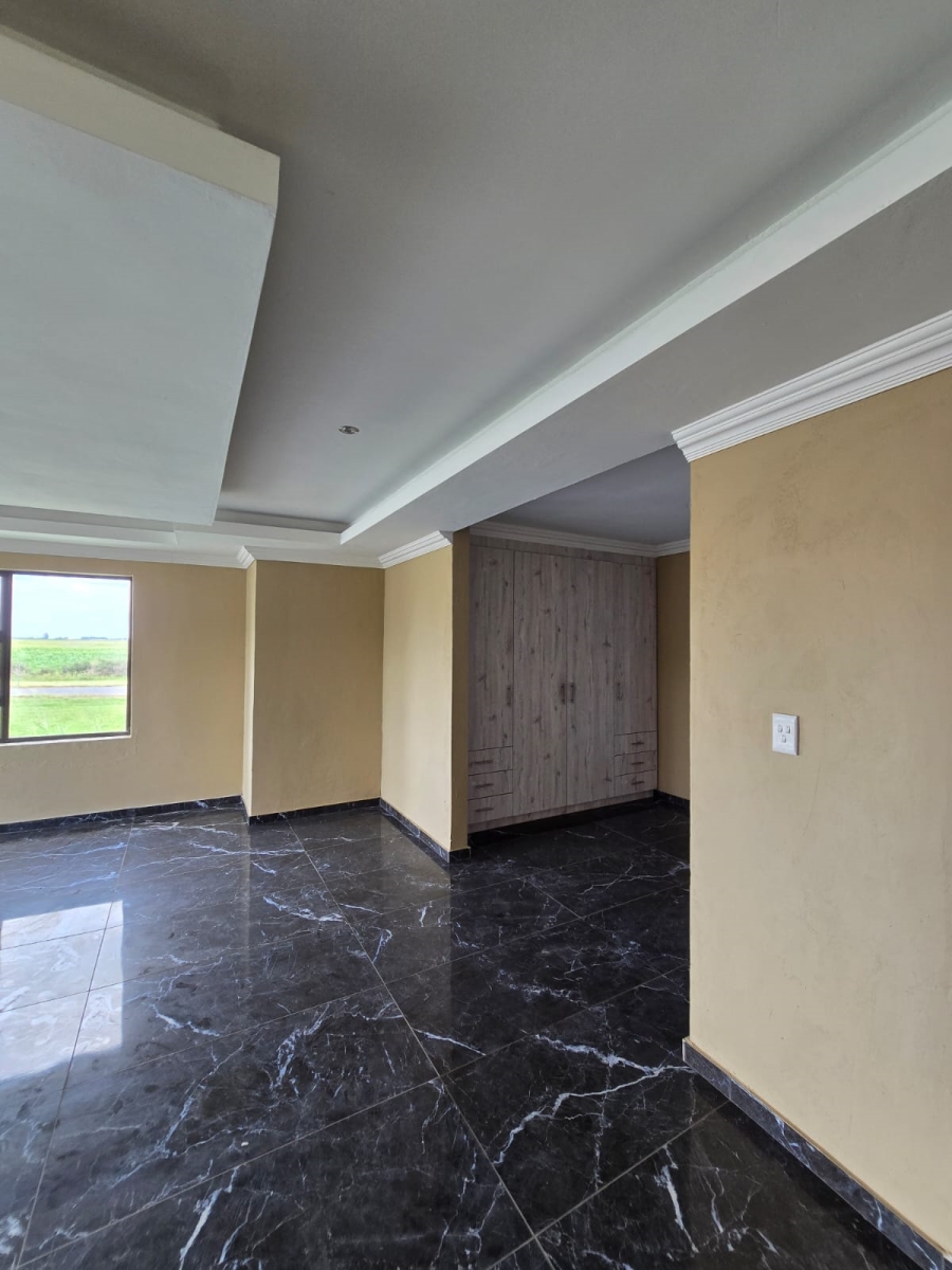 6 Bedroom Property for Sale in Riversdale Gauteng