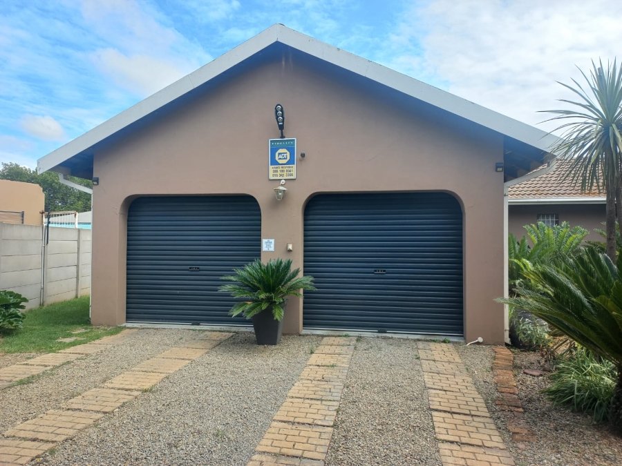 3 Bedroom Property for Sale in Rensburg Gauteng