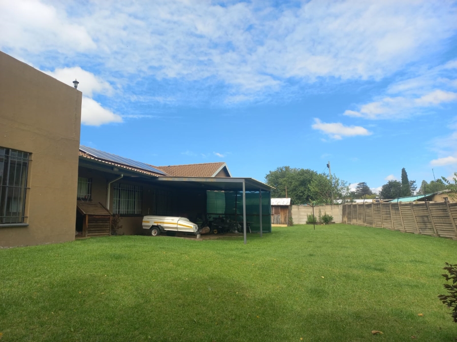 3 Bedroom Property for Sale in Rensburg Gauteng