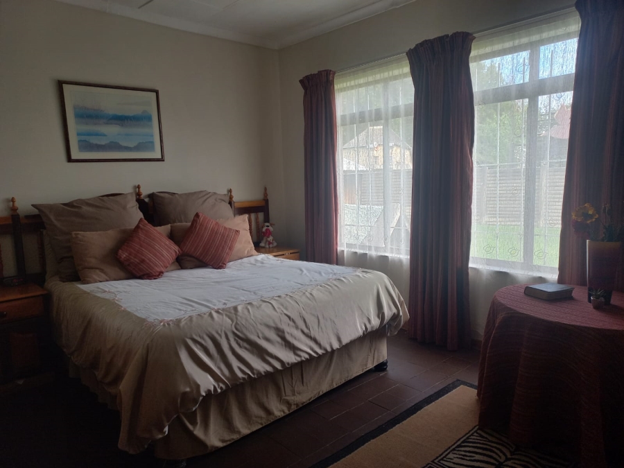 3 Bedroom Property for Sale in Rensburg Gauteng