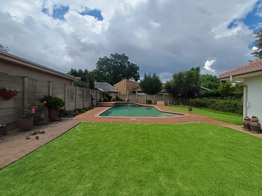 3 Bedroom Property for Sale in Vanderbijlpark SE 2 Gauteng
