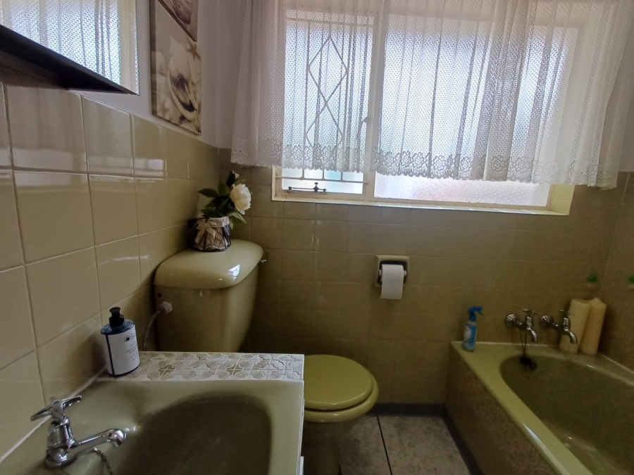 3 Bedroom Property for Sale in Vanderbijlpark SE 2 Gauteng