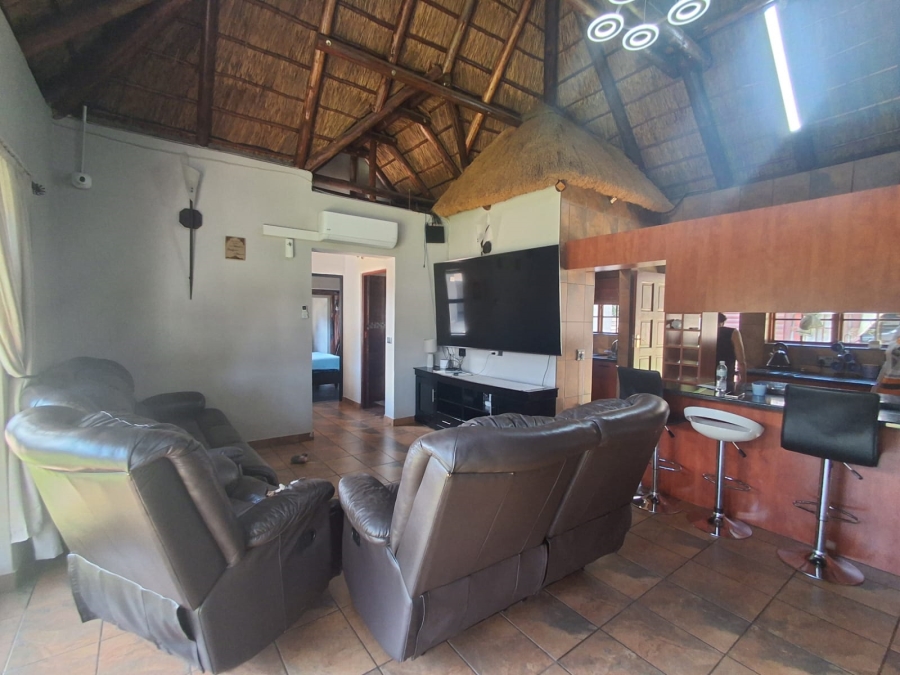 2 Bedroom Property for Sale in Henley on Klip Gauteng