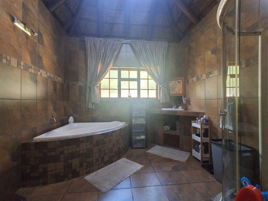 2 Bedroom Property for Sale in Henley on Klip Gauteng