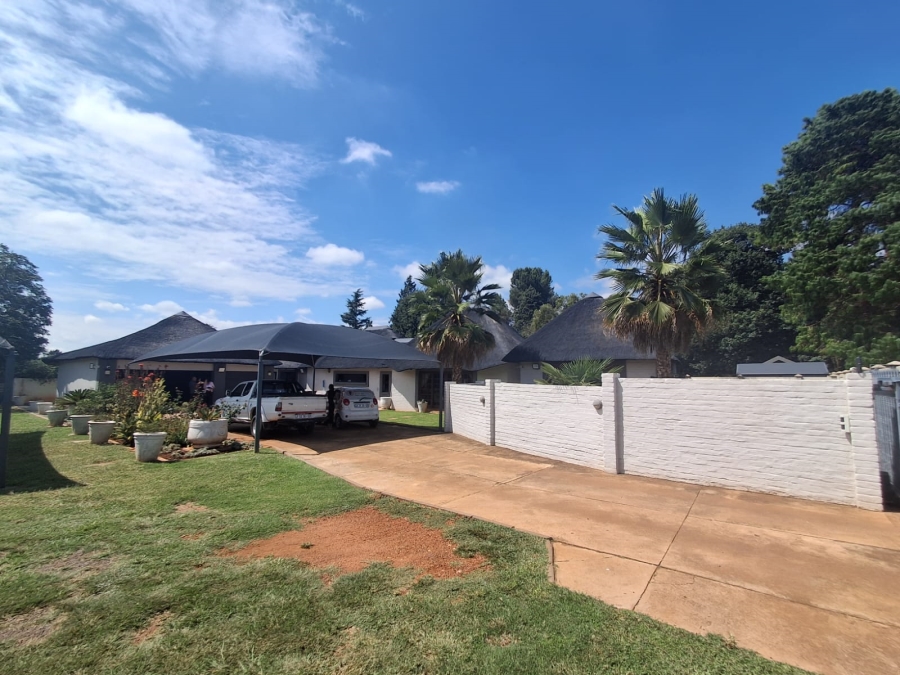 2 Bedroom Property for Sale in Henley on Klip Gauteng