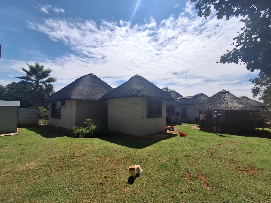 2 Bedroom Property for Sale in Henley on Klip Gauteng