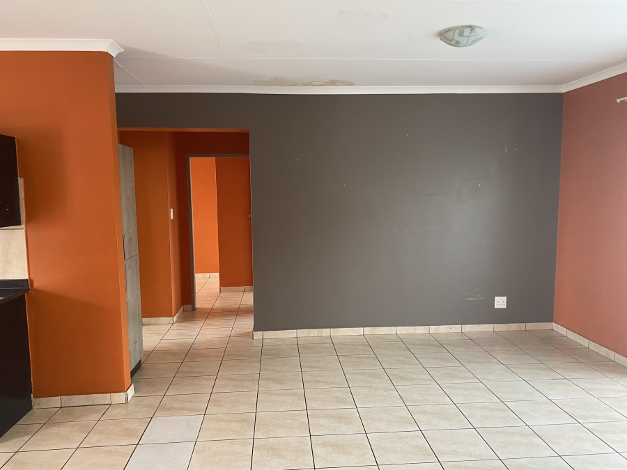 2 Bedroom Property for Sale in Ravenswood Gauteng