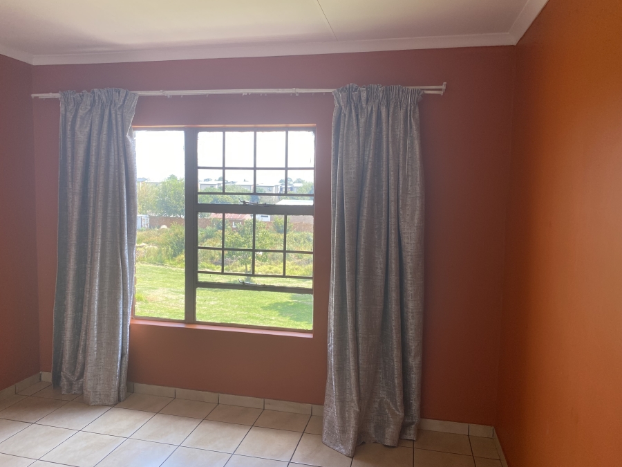 2 Bedroom Property for Sale in Ravenswood Gauteng