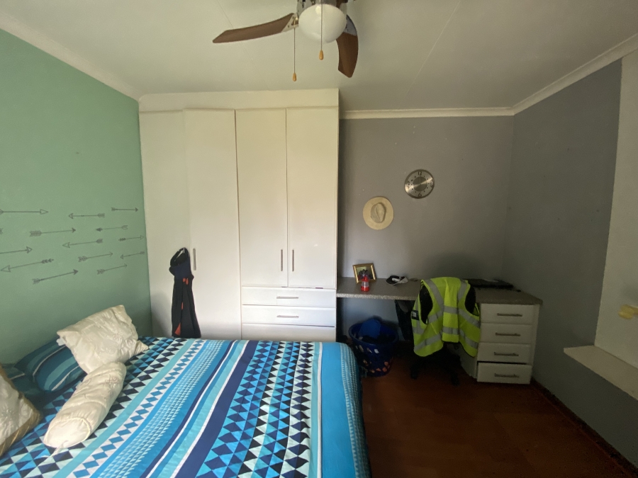 4 Bedroom Property for Sale in Glen Erasmia Gauteng