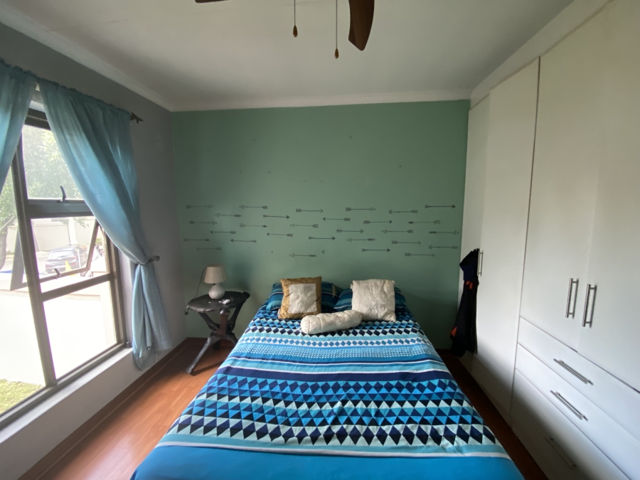 4 Bedroom Property for Sale in Glen Erasmia Gauteng