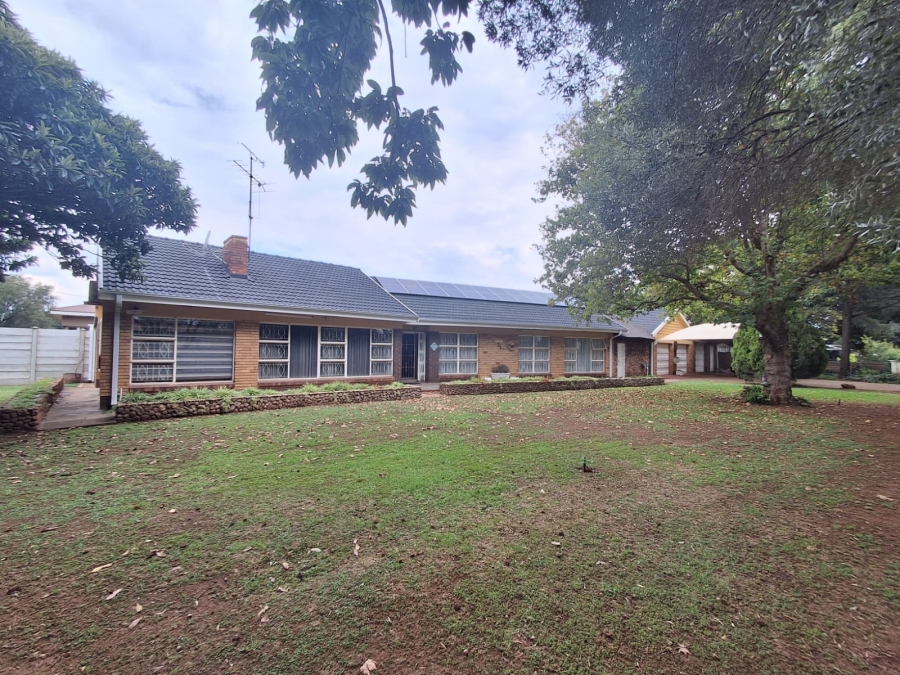 3 Bedroom Property for Sale in Rothdene Gauteng