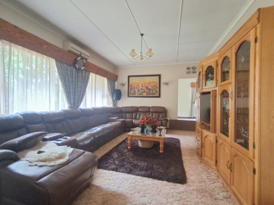 3 Bedroom Property for Sale in Rothdene Gauteng