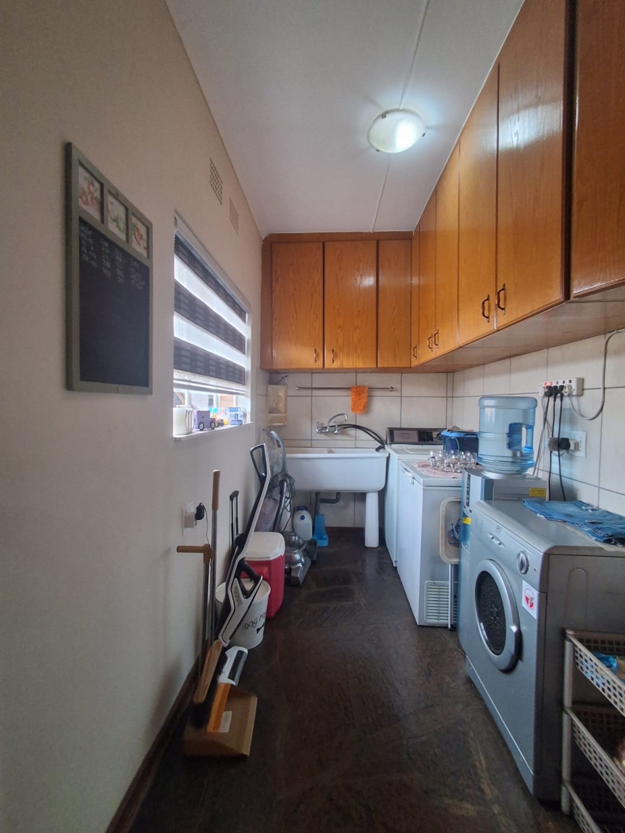 3 Bedroom Property for Sale in Rothdene Gauteng