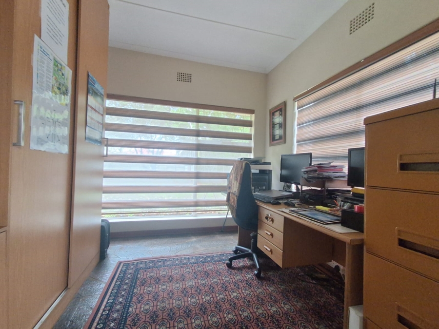 3 Bedroom Property for Sale in Rothdene Gauteng