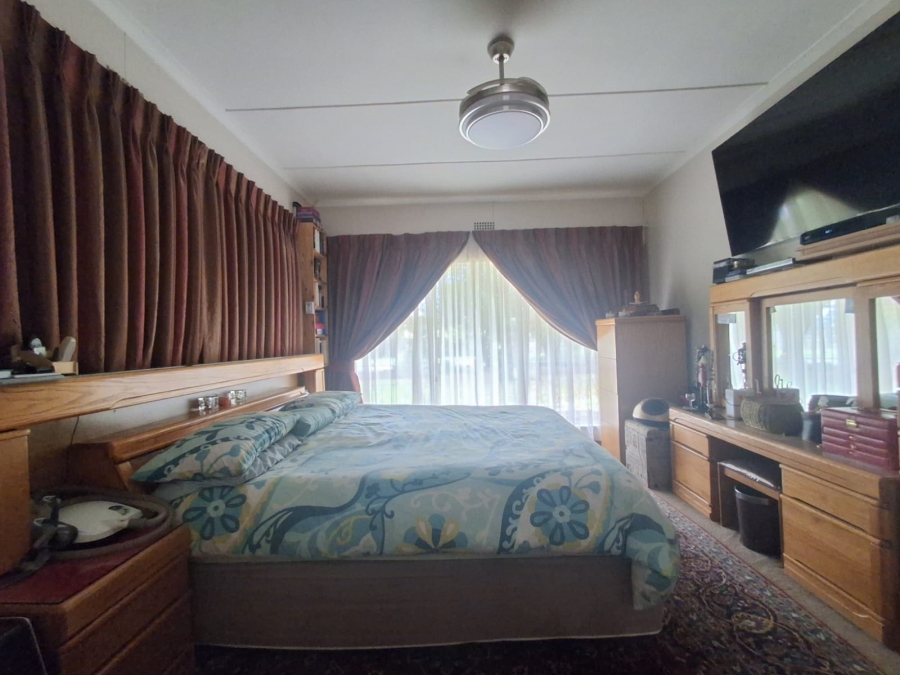 3 Bedroom Property for Sale in Rothdene Gauteng