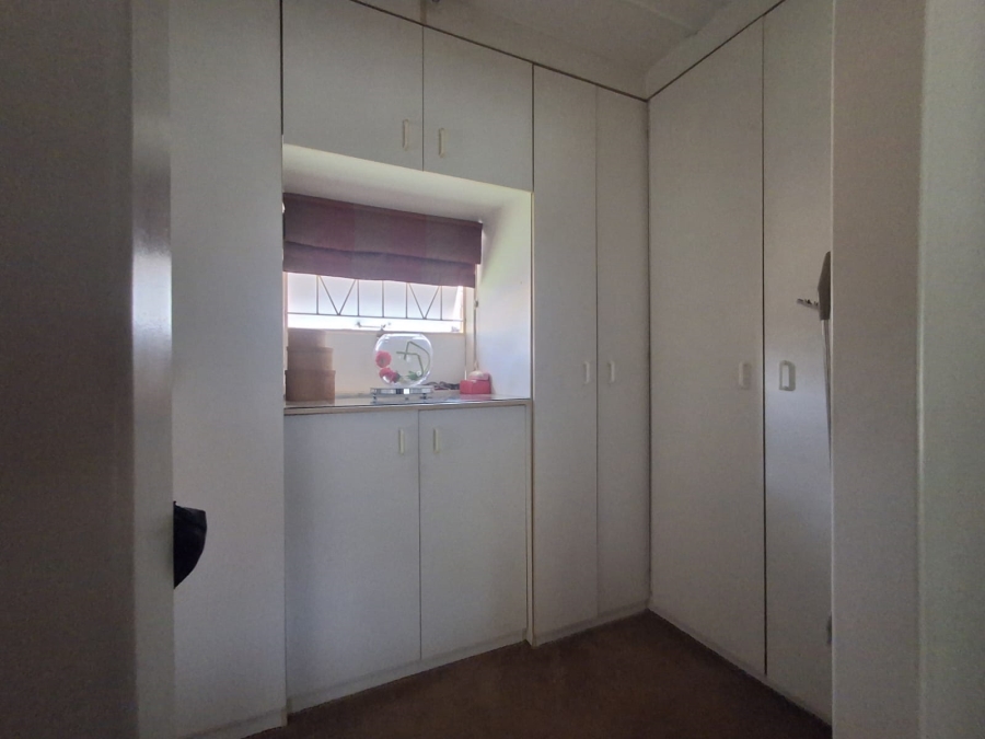 3 Bedroom Property for Sale in Rothdene Gauteng